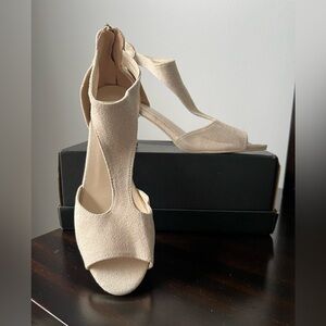 Elegant Faux Suede Women's Sandals